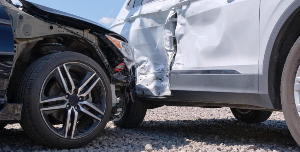 Experiencing an auto accident in Mississippi can leave you facing injuries, property damage, and emotional distress. In September 2025, several serious car crashes in Mississippi—specifically in Jackson, Madison, and Gulfport—highlighted the need for road safety and legal preparedness. Whether it’s a fatal vehicle collision on Mississippi’s interstates or a multi-vehicle wreck, knowing your rights is crucial after auto accidents in Mississippi.